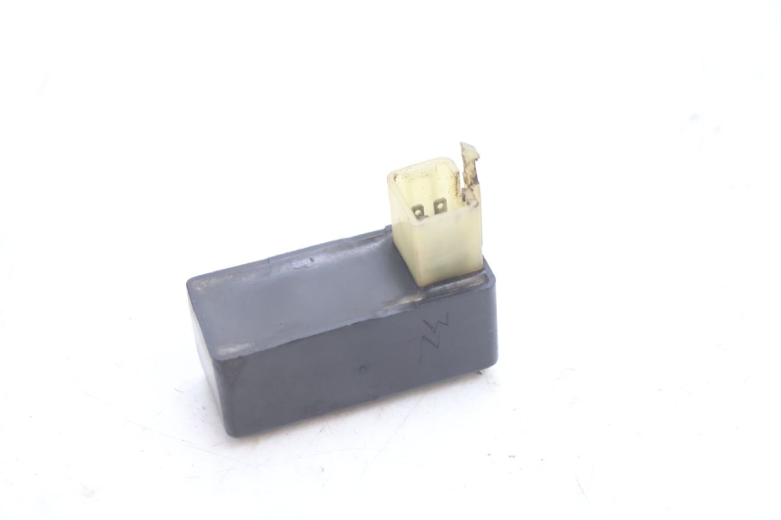 photo de Módulo CDI PEUGEOT SPEEDFIGHT 2 AC 50 (2000 - 2009) - Outro ângulo de visão