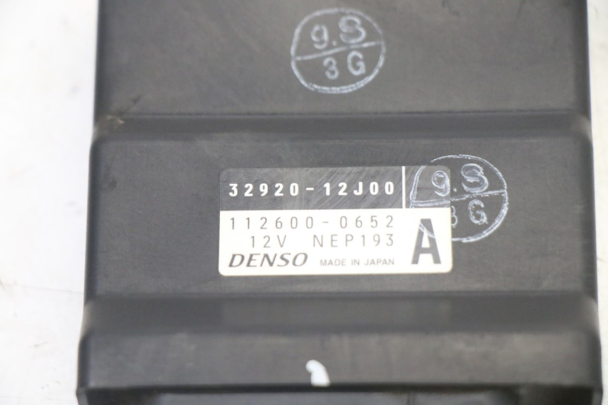photo de Módulo CDI SUZUKI BURGMAN 125 (2015 - 2017) - Zoom do estado de desgaste