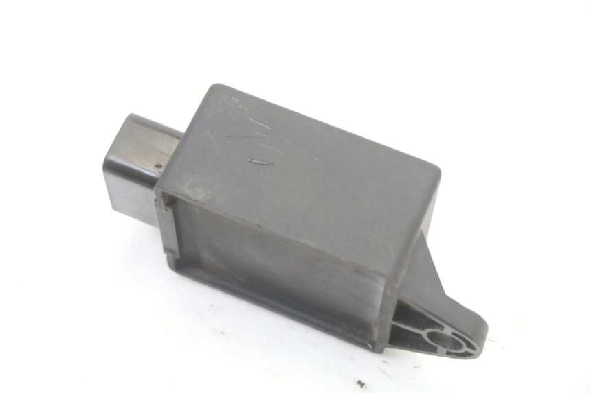 photo de Módulo CDI PEUGEOT VIVACITY NEW 2T 50 (2008 - 2017) - Outro ângulo de visão