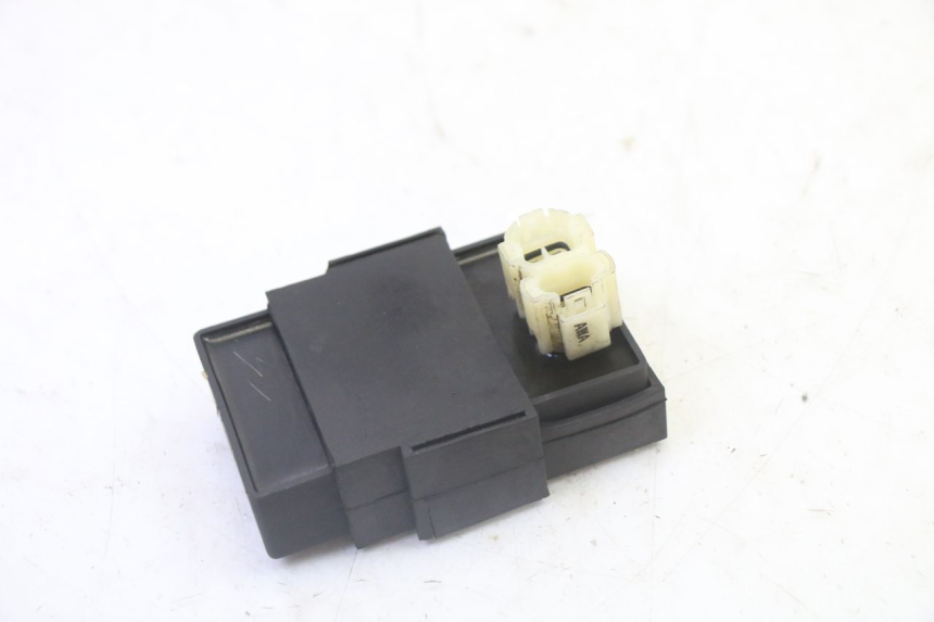photo de Módulo CDI PEUGEOT VIVACITY NEW 4T 50 (2008 - 2017) - Zoom do estado de desgaste