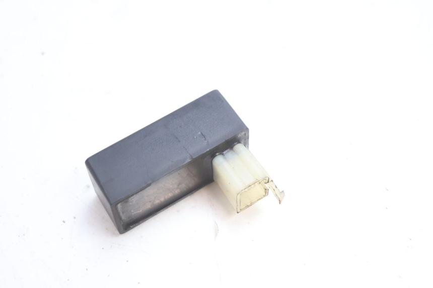 photo de Módulo CDI PEUGEOT VIVACITY 50 (1998 - 2003) - Detalhe da peça