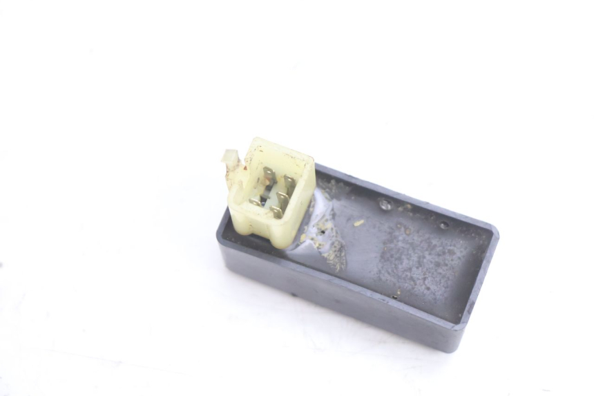 photo de Módulo CDI PEUGEOT VIVACITY 50 (2004 - 2009) - Detalhe da peça