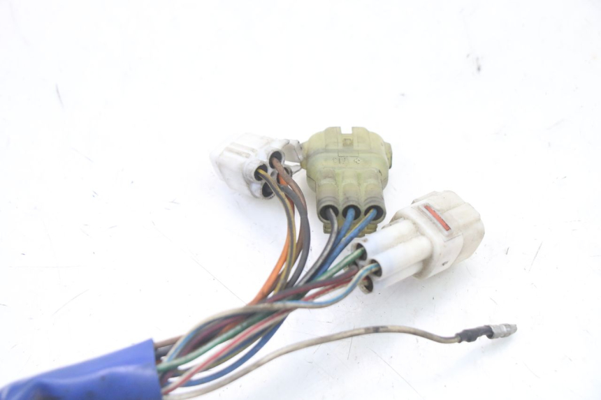 photo de Módulo CDI YAMAHA YP MAJESTY 125 (2007 - 2010) - Pontos de fixação