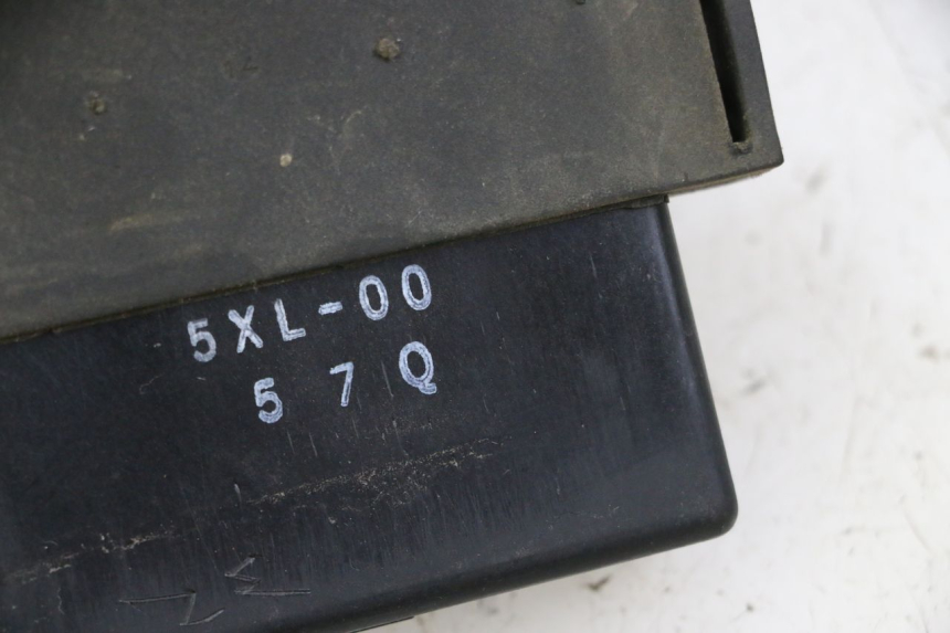 photo de Módulo CDI YAMAHA YP MAJESTY 125 (2002 - 2006) - Estado da superfície