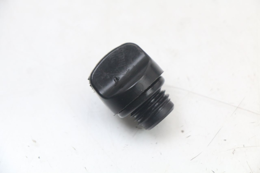 photo de TAMPA DO CARTER DE ÓLEO HONDA CRF R 250 (2020 - 2021) - Detalhe da peça