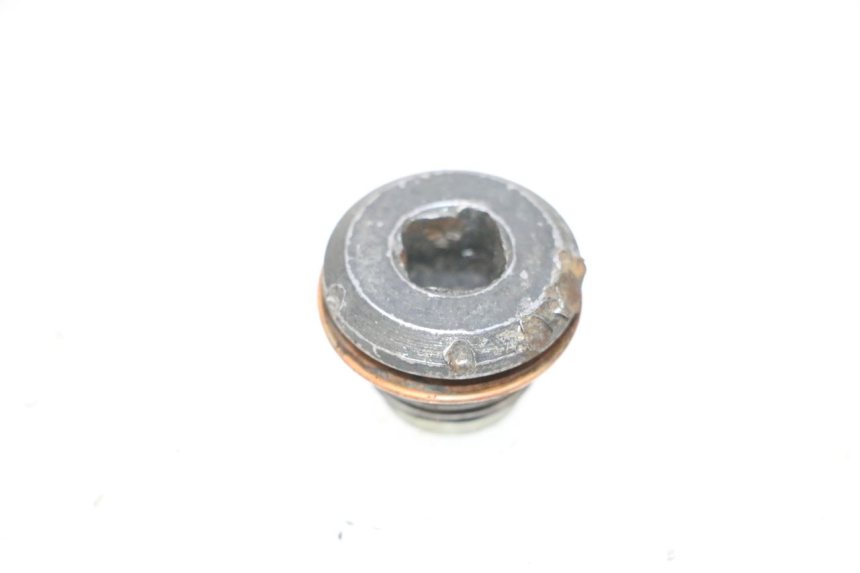photo de TAMPA DO CARTER DE ÓLEO PEUGEOT SATELIS COMPRESSOR K15 125 (2006 - 2009) - Outro ângulo de visão