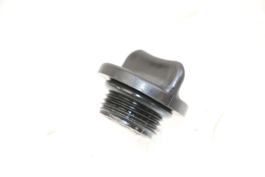 photo de TAMPA DO CARTER DE ÓLEO SUZUKI GSX F GSXF 650 (2007 - 2015) - Zoom do estado de desgaste