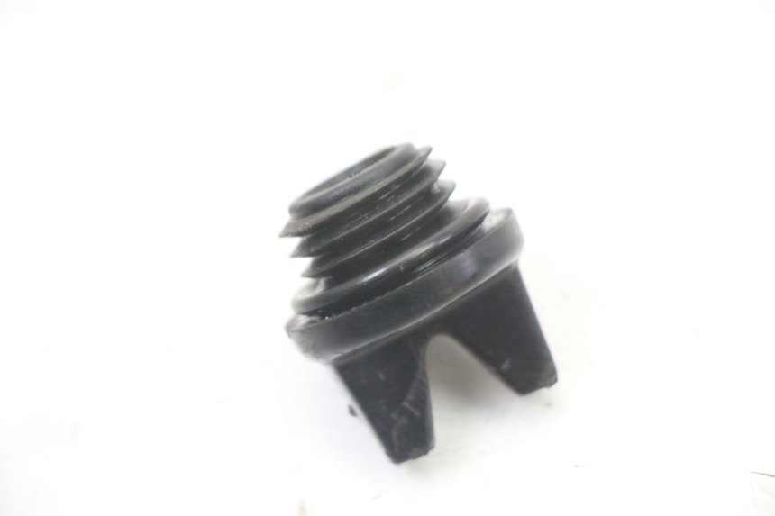 photo de TAMPA DO CARTER DE ÓLEO YAMAHA YZ 125 (2006 - 2016) - Zoom do estado de desgaste
