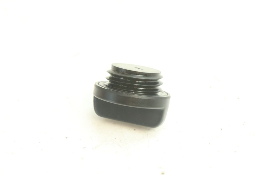 photo de TAMPA DO CARTER DE ÓLEO YAMAHA YZF R6 600 (2008 - 2009) - Zoom do estado de desgaste