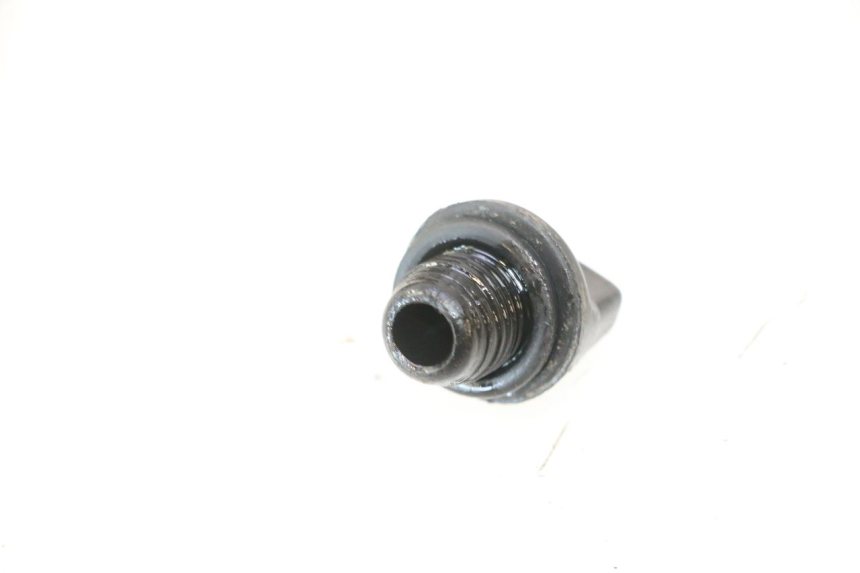 photo de TAMPA DO CARTER DE TRANSMISSÃO KEEWAY HURRICANE 50 (2006 - 2019) - Zoom do estado de desgaste