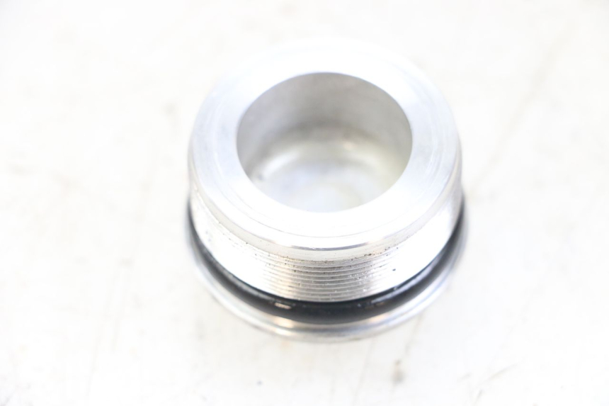 photo de TAMPA DE GARFO SUZUKI SV N 650 (1999 - 2002) - Zoom do estado de desgaste