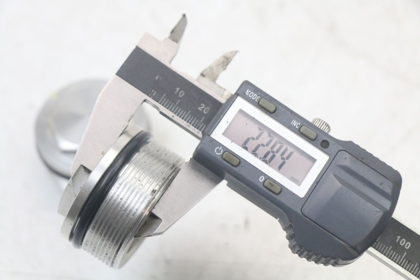 photo de TAMPA DE GARFO FANTIC XM PERFORMANCE 2T 50 (2021 - 2022) - Pontos de fixação