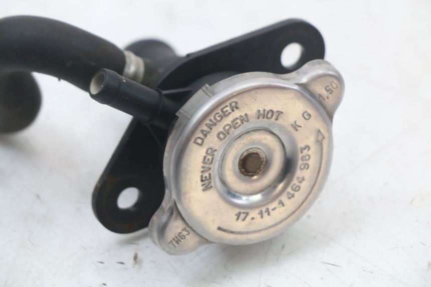 photo de TAMPA DO RADIADOR BMW C1 125 (2000 - 2003) - Ampliação técnica