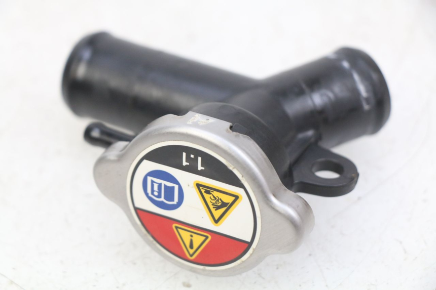 photo de TAMPA DO RADIADOR HONDA CB R 1000 (2018 - 2023) - Vista principal