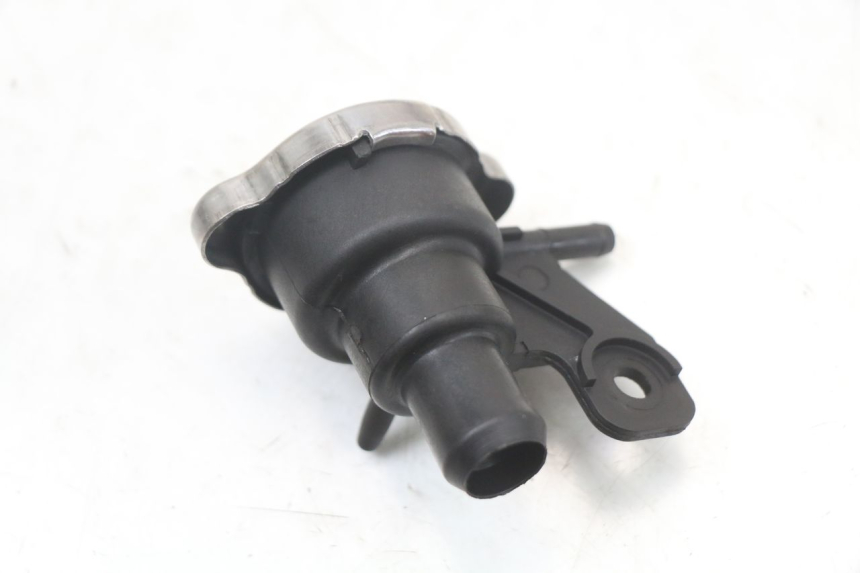 photo de TAMPA DO RADIADOR KYMCO DINK STREET ABS 125 (2011 - 2018) - Ampliação técnica