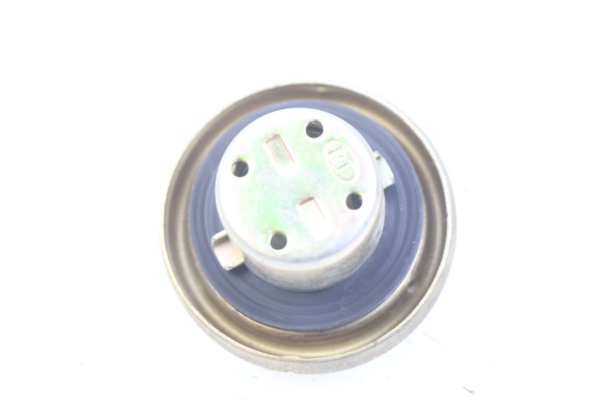 photo de TAMPA DO RADIADOR TNT MOTOR OTTO 2T 50 (2012 - 2018) - Zoom do estado de desgaste