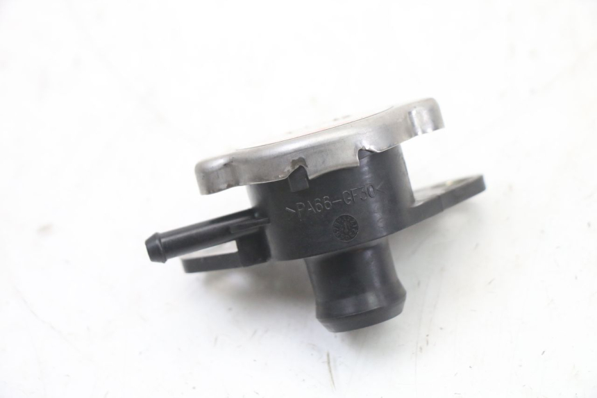 photo de TAMPA DO RADIADOR SUZUKI BURGMAN 125 (2018 - 2021) - Vista geral