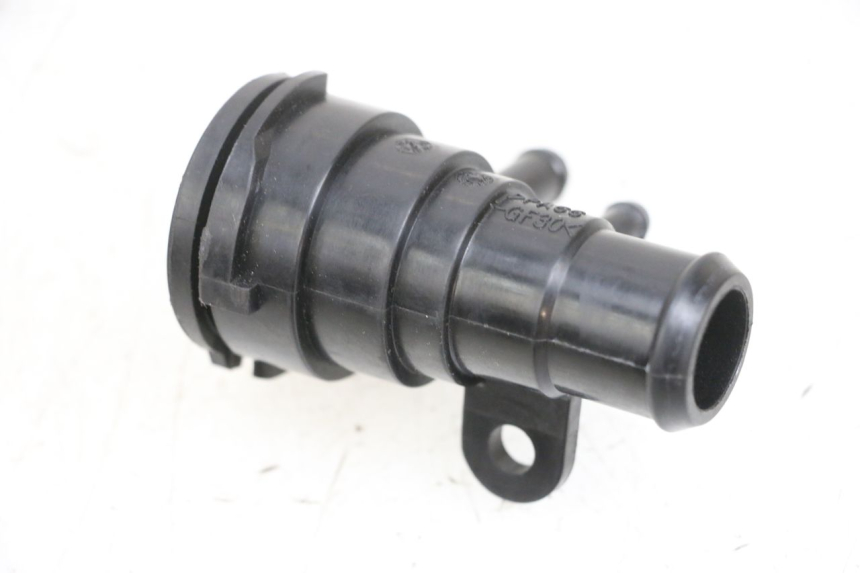 photo de TAMPA DO RADIADOR YAMAHA TRICITY 300 (2020 - 2024) - Detalhe da peça