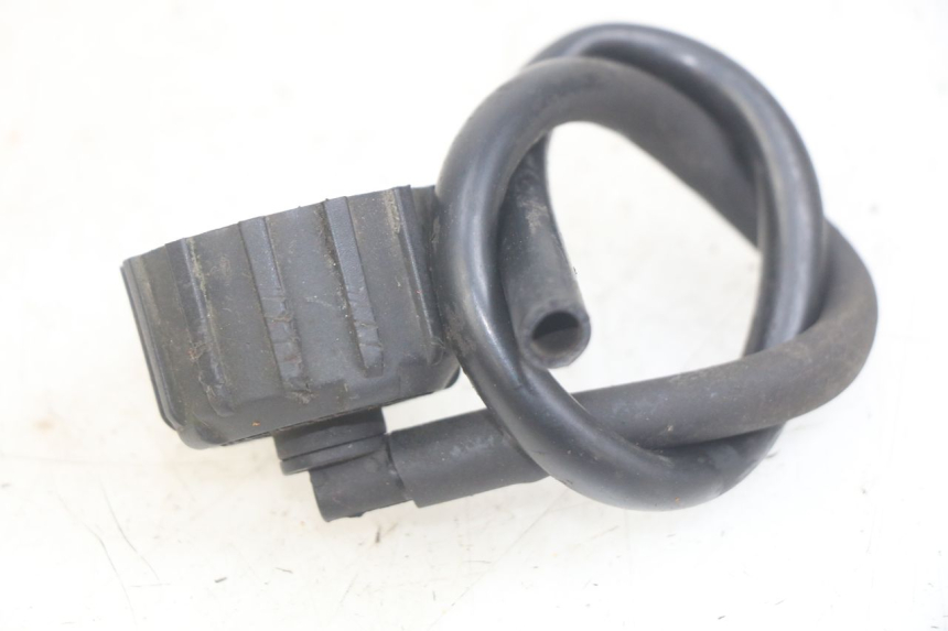 photo de TAMPA DO RADIADOR PEUGEOT XP6 50 (2006 - 2011) - Detalhe da peça