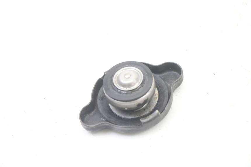 photo de TAMPA DO RADIADOR YAMAHA YZ-F YZF 250 (2007 - 2013) - Zoom do estado de desgaste