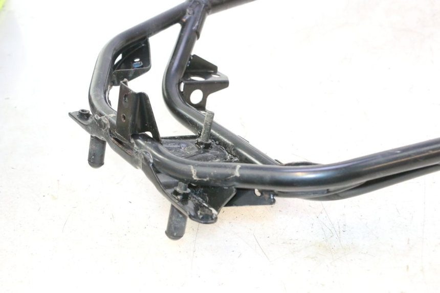 photo de LAÇO DO QUADRO TRASEIRO SUZUKI BURGMAN EXECUTIVE ABS 650 (2006 - 2012) - Vista geral