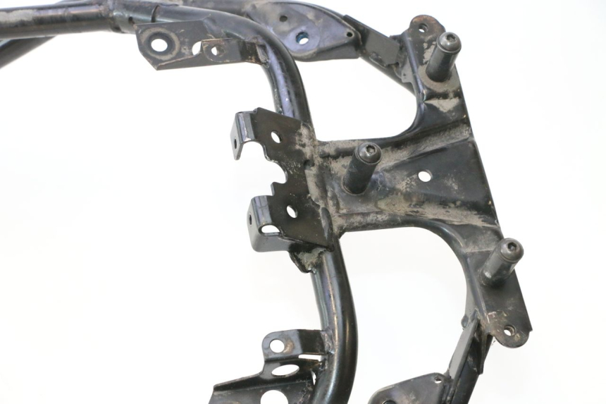 photo de LAÇO DO QUADRO TRASEIRO SUZUKI BURGMAN EXECUTIVE ABS 650 (2006 - 2012) - Peça verificada