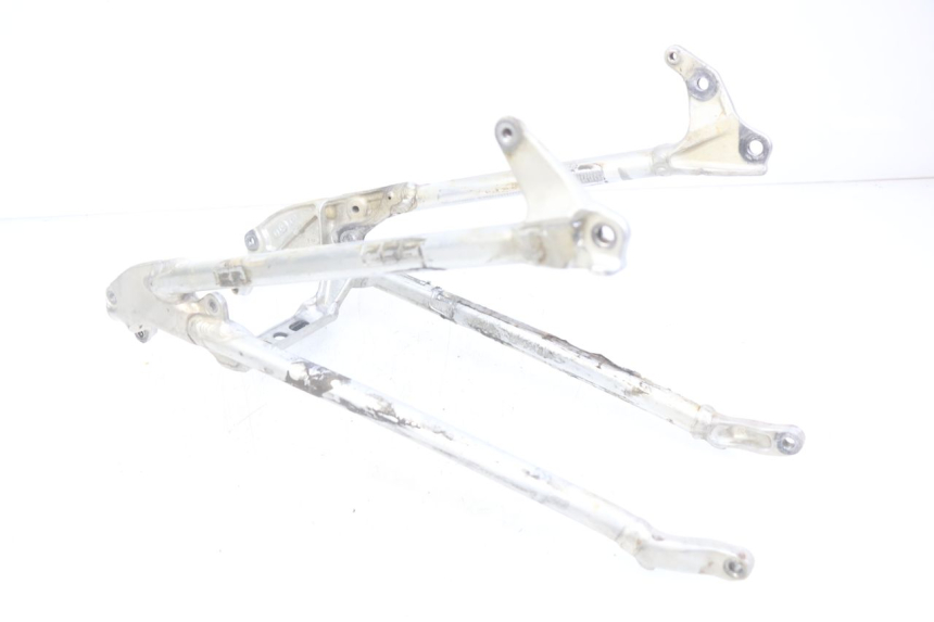 photo de ARCO DO QUADRO TRASEIRO HONDA CRF CR-F 450 (2009 - 2012) - Outro ângulo de visão