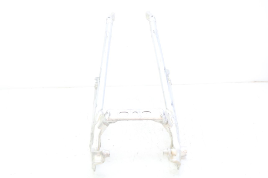photo de ARCO DO QUADRO TRASEIRO HONDA CRF 250 (2010 - 2013) - Zoom do estado de desgaste