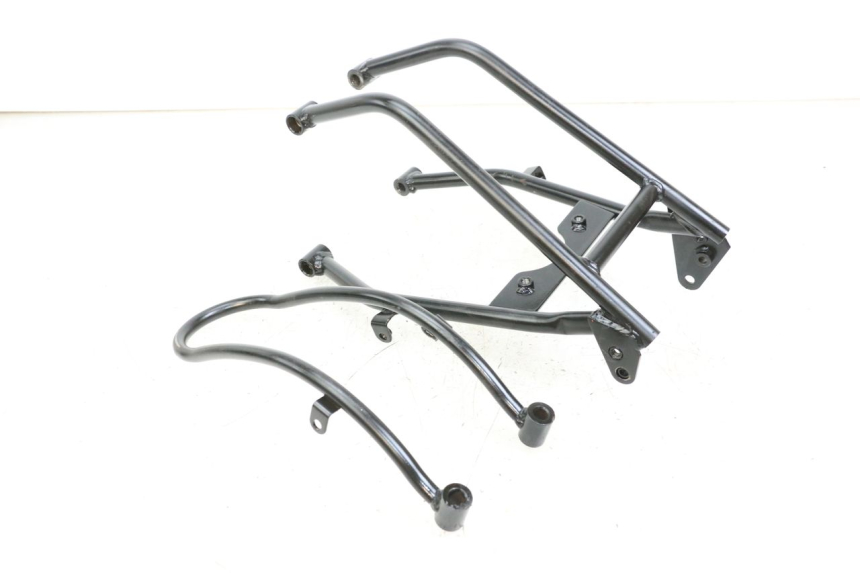 photo de ARCO DO QUADRO TRASEIRO RSR DIRT BIKE 150 - Detalhe da peça