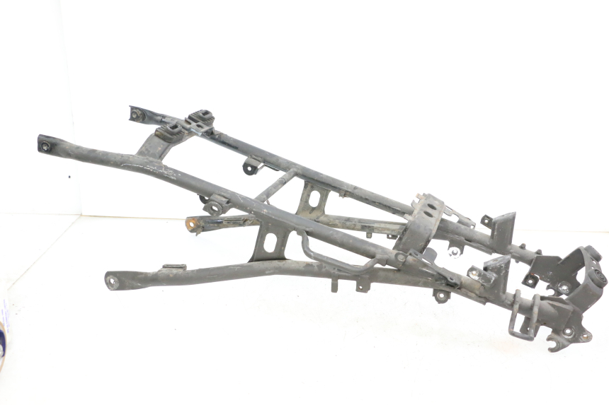 photo de ARCO DO QUADRO TRASEIRO YAMAHA FJ 36Y 1100 (1984 - 1985) - Outro ângulo de visão