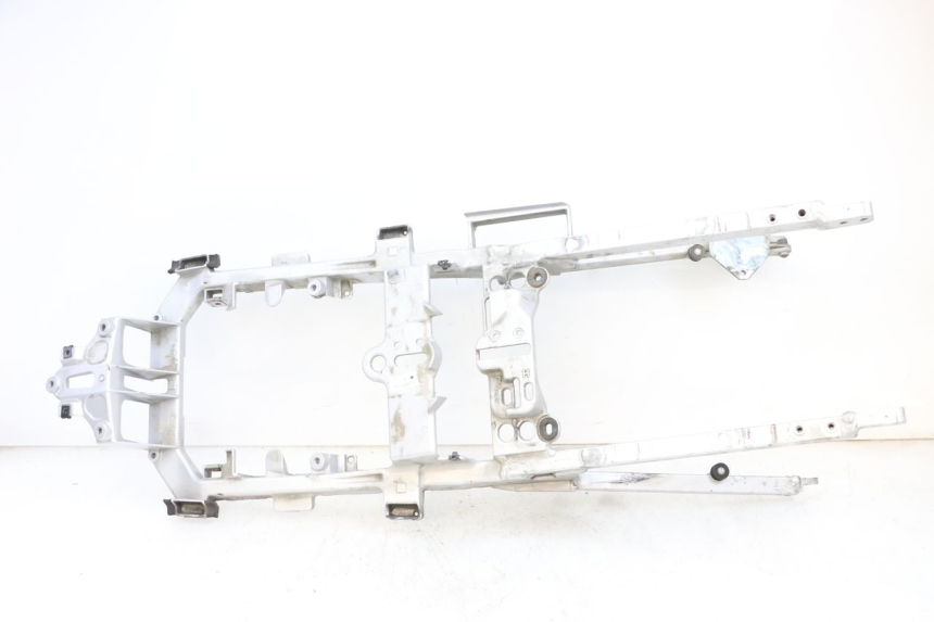 photo de ARCO DO QUADRO TRASEIRO YAMAHA FJR ABS 1300 (2006 - 2012) - Detalhe da peça