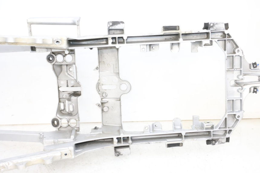photo de ARCO DO QUADRO TRASEIRO YAMAHA FJR ABS 1300 (2006 - 2012) - Outro ângulo de visão