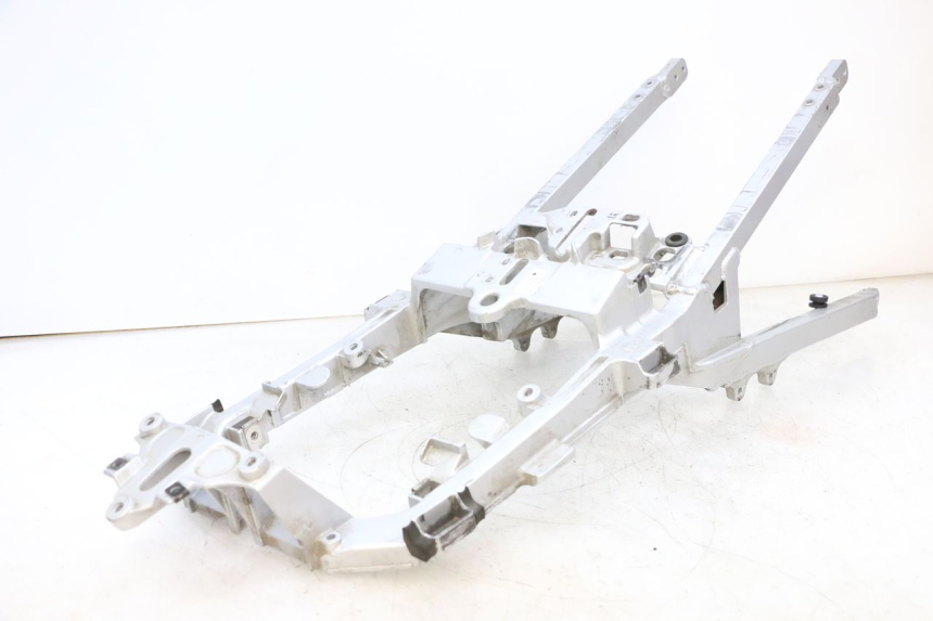 photo de ARCO DO QUADRO TRASEIRO YAMAHA FJR ABS 1300 (2006 - 2012) - Detalhe da peça