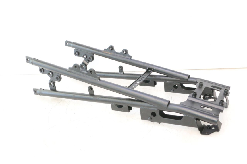 photo de ARCO DO QUADRO TRASEIRO YAMAHA FZ8 800 (2010 - 2016) - Ampliação técnica
