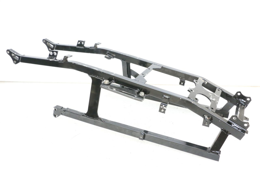 photo de ARCO DO QUADRO TRASEIRO KAWASAKI GPZ RX 1000 (1986 - 1988) - Pontos de fixação