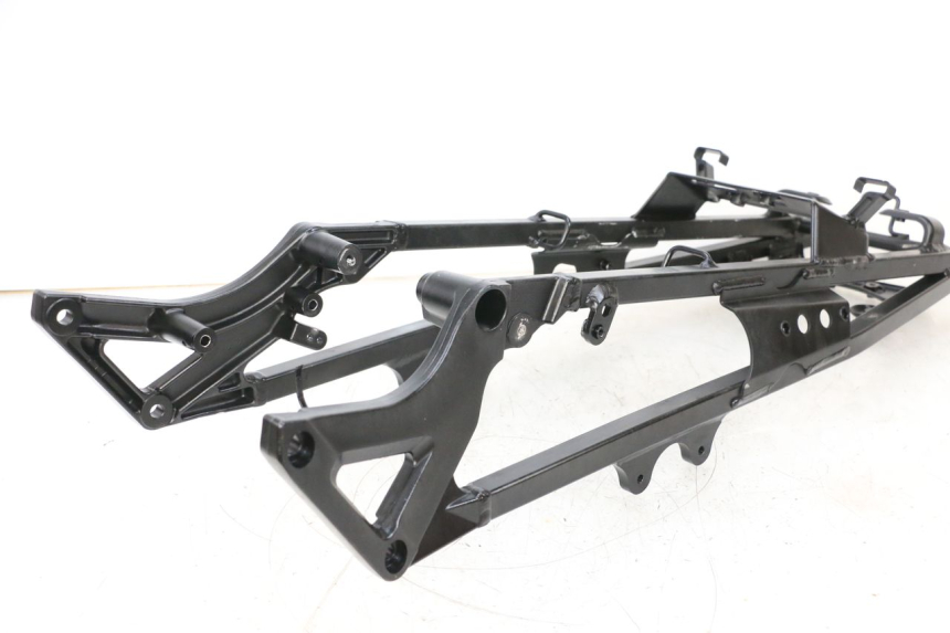 photo de ARCO DO QUADRO TRASEIRO SUZUKI GSXR GSX-R 1000 (2003 - 2004) - Vista do produto
