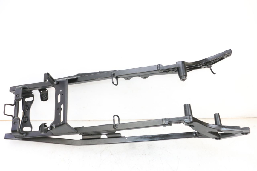 photo de ARCO DO QUADRO TRASEIRO SUZUKI GSXR GSX-R 1000 (2003 - 2004) - Ampliação técnica