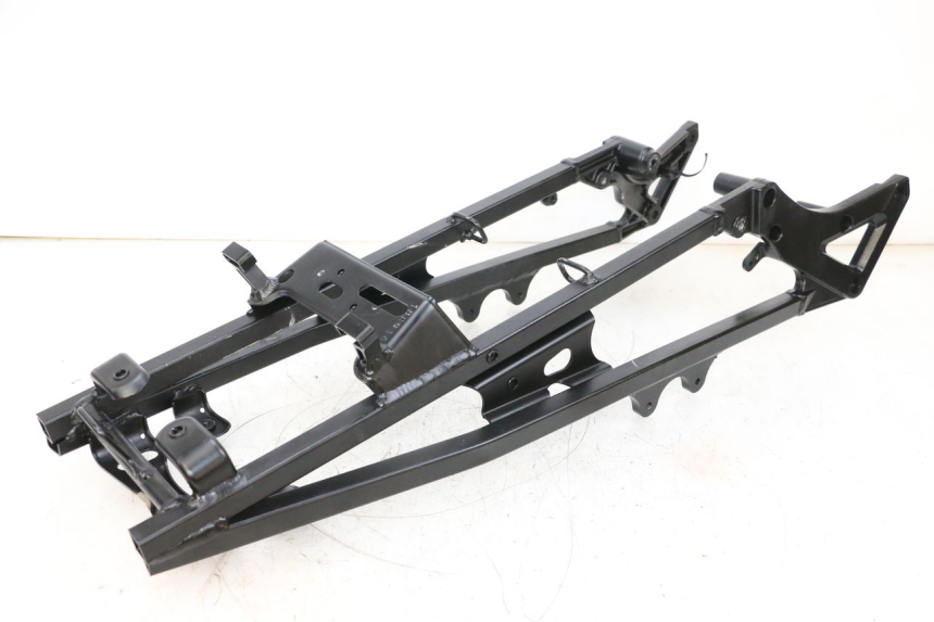 photo de ARCO DO QUADRO TRASEIRO SUZUKI GSXR GSX-R 1000 (2003 - 2004) - Vista geral