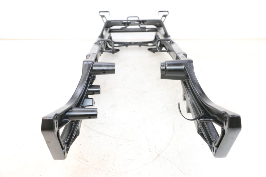 photo de ARCO DO QUADRO TRASEIRO SUZUKI GSXR GSX-R 1000 (2003 - 2004) - Peça verificada
