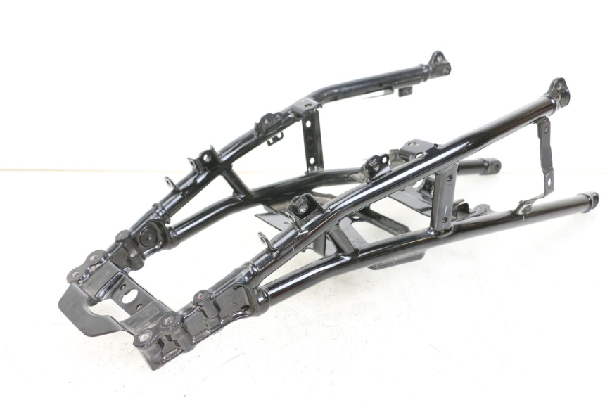 photo de ARCO DO QUADRO TRASEIRO HUSQVARNA SVARTPILEN 401 (2018 - 2023) - Vista geral