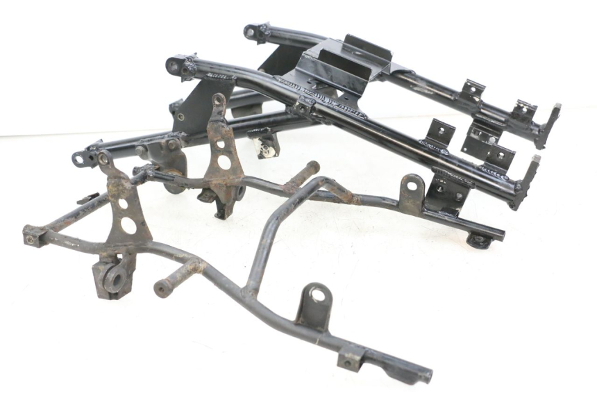 photo de ARCO DO QUADRO TRASEIRO KAWASAKI GTR 1000 (1994 - 2004) - Vista principal