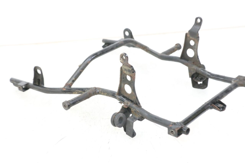 photo de ARCO DO QUADRO TRASEIRO KAWASAKI GTR 1000 (1994 - 2004) - Zoom do estado de desgaste