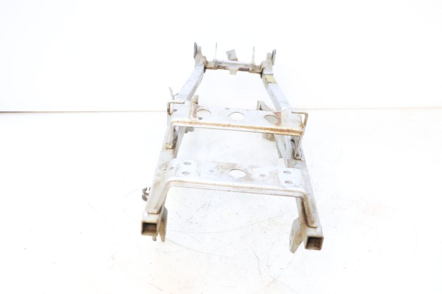 photo de ARCO DO QUADRO TRASEIRO HONDA NSR R 125 (1994 - 2003) - Marcações e referências