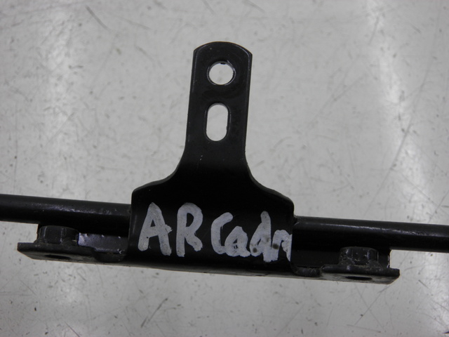 photo de ARCO DO QUADRO TRASEIRO PEUGEOT KISBEE 4T 50 (2010 - 2017) - Detalhe da peça