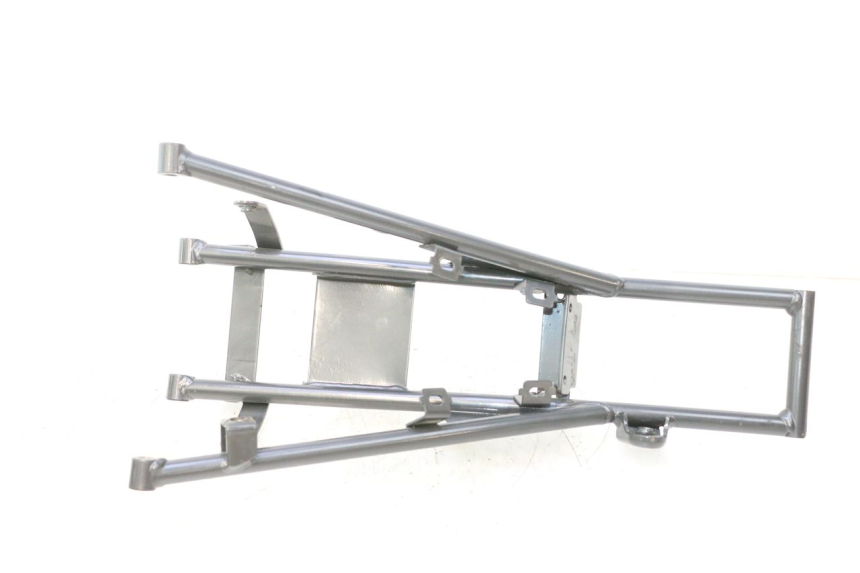 photo de ARCO DO QUADRO TRASEIRO APOLLO RFZ 150 - Detalhe da peça