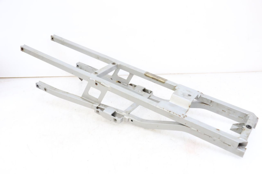 photo de ARCO DO QUADRO TRASEIRO APRILIA RS 50 (2006 - 2010) - Vista geral