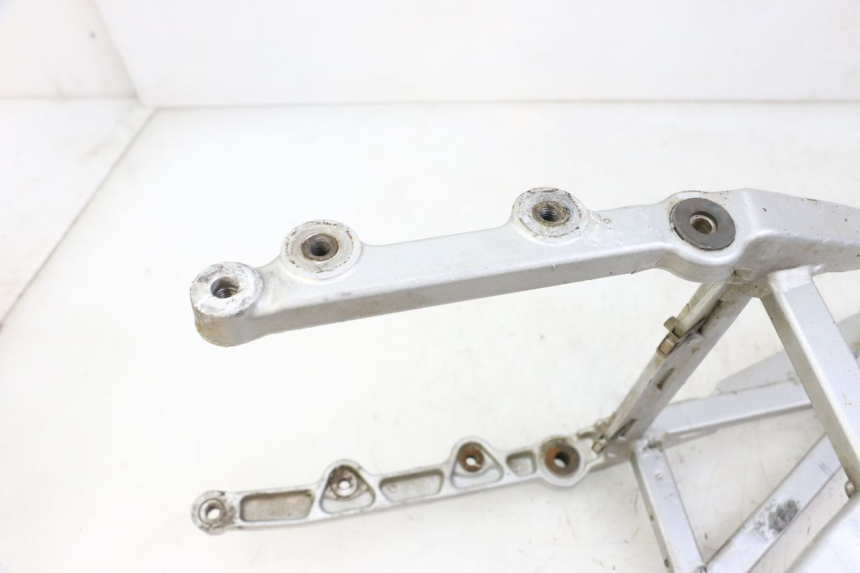 photo de ARCO DO QUADRO TRASEIRO KTM SUPERENDURO R 950 (2005 - 2009) - Outro ângulo de visão