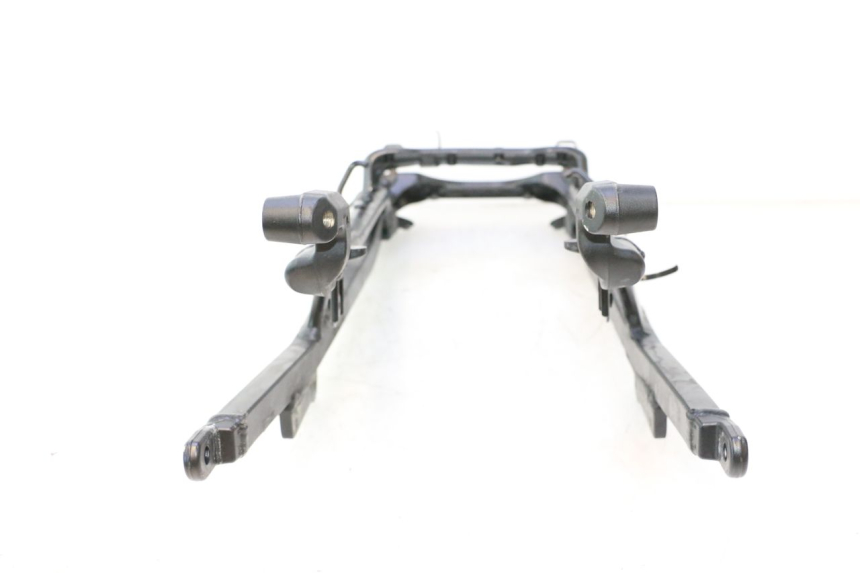 photo de ARCO DO QUADRO TRASEIRO SUZUKI SV S 650 (2003 - 2009) - Vista geral
