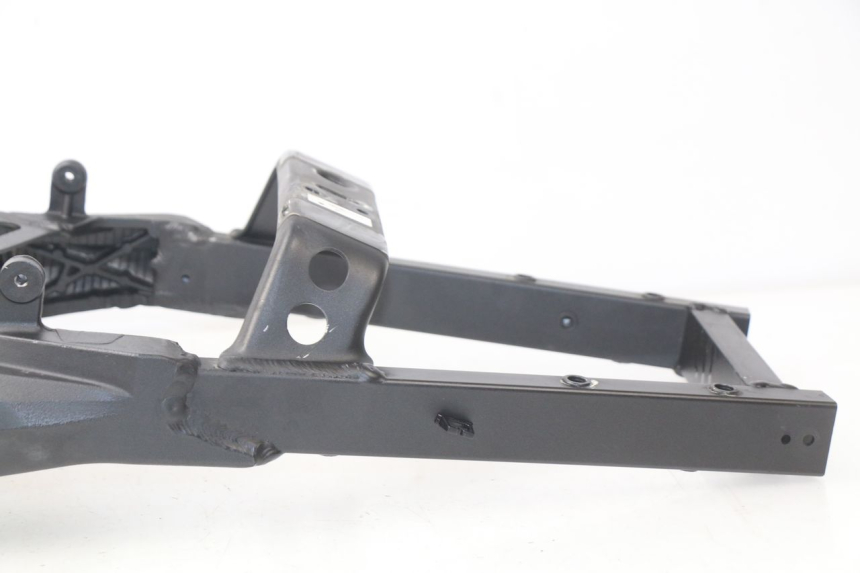 photo de ARCO DO QUADRO TRASEIRO YAMAHA TDM ABS 900 (2002 - 2014) - Pontos de fixação