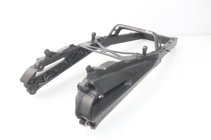 photo de ARCO DO QUADRO TRASEIRO YAMAHA TDM ABS 900 (2002 - 2014) - Zoom do estado de desgaste